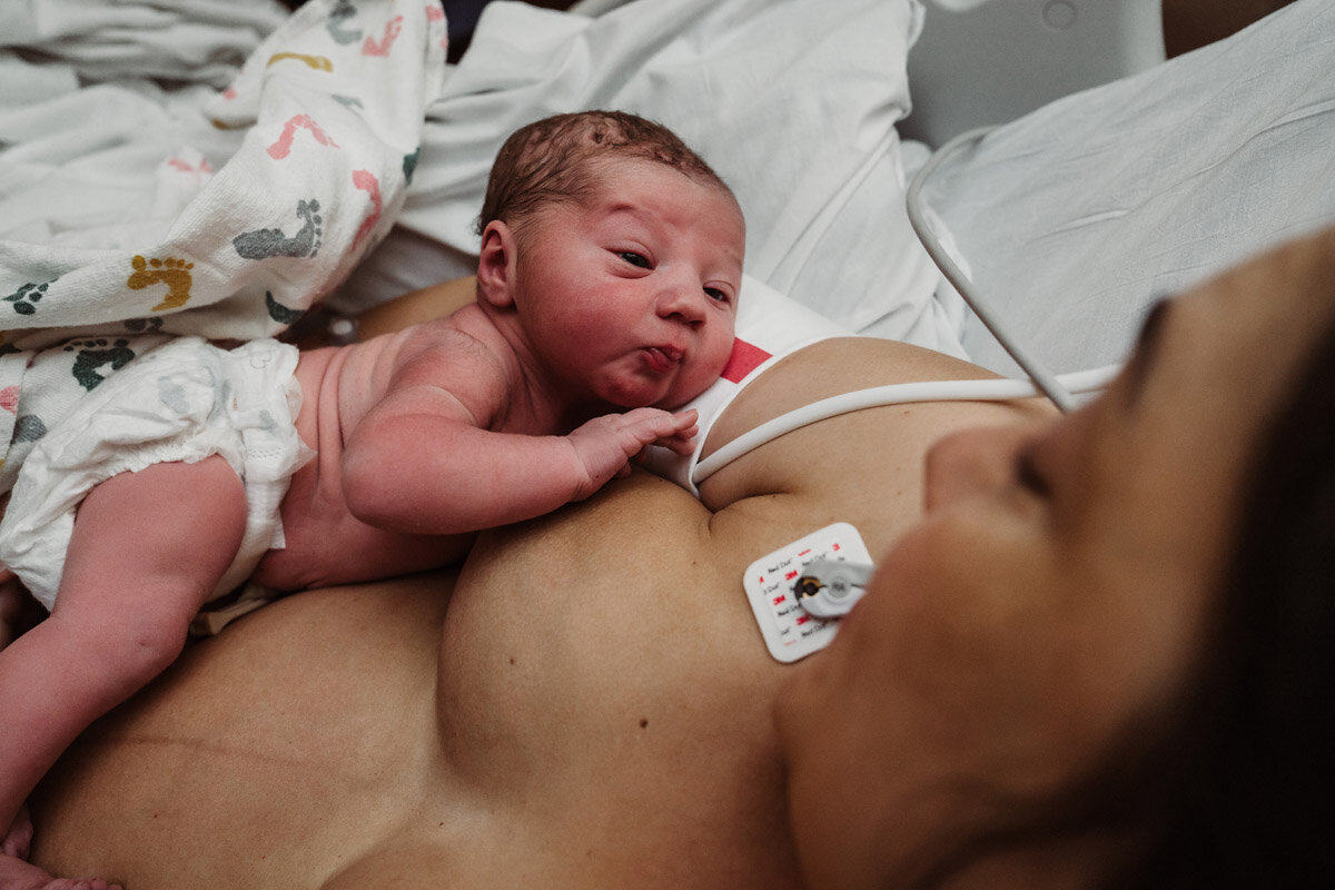 cesarean-birth-photography-natalie-broders-d-112