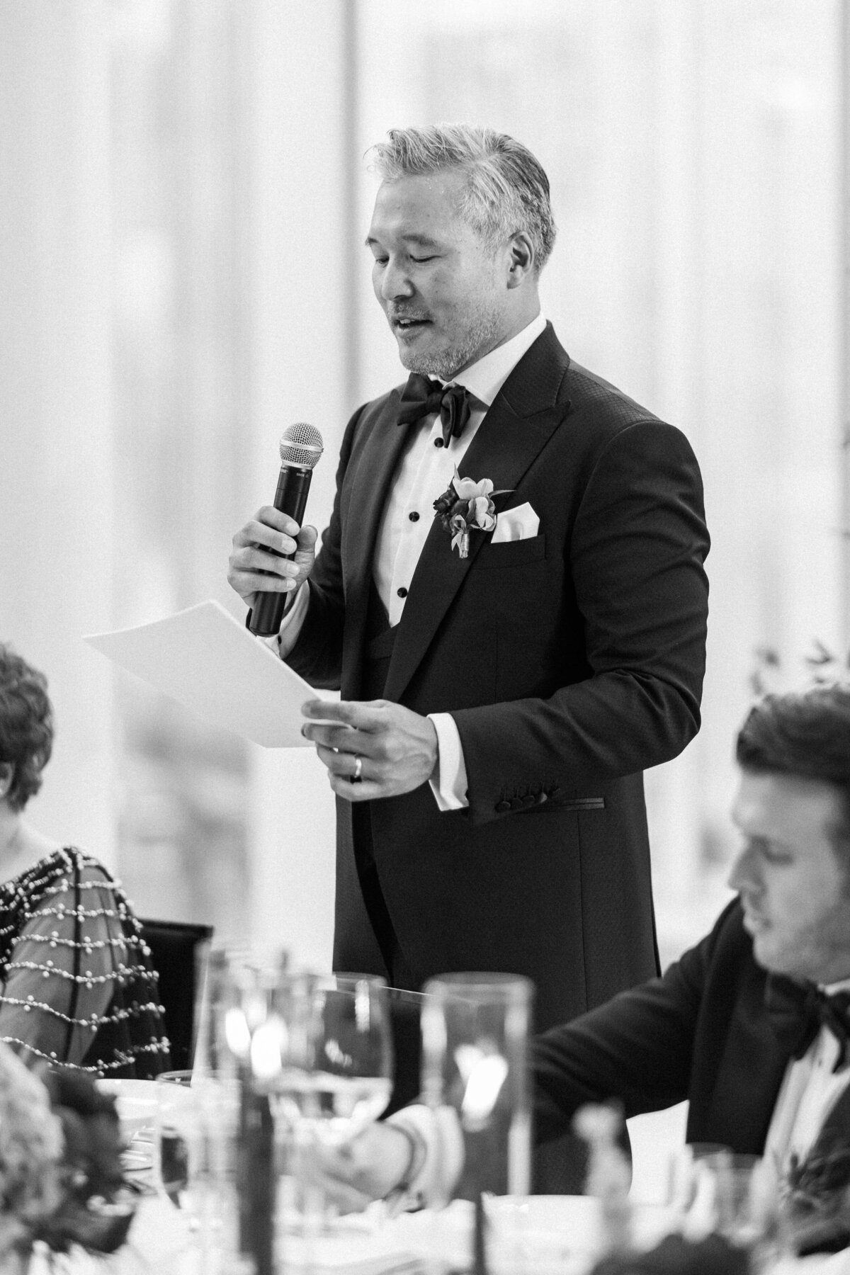 515-Shangri-La-Hotel-Toronto-Canada-Christopher-Edward-Wedding-23