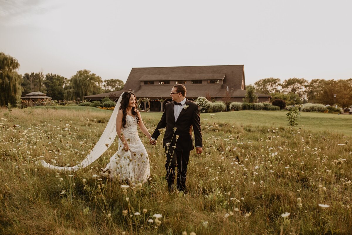 Mabel-Austin-Wedding-949-min-Buffalo-Photographer-Jessy-Herman-Photo