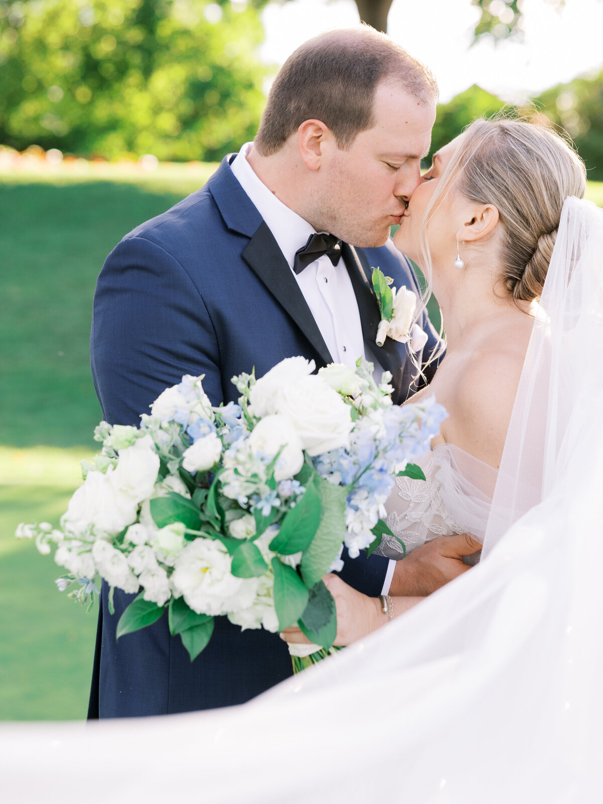 Anne-Troxel-Pittsburgh-Wedding-Photography-Pittsburgh-Field-Club-LGBTQ-Floral-timeless-photos-69