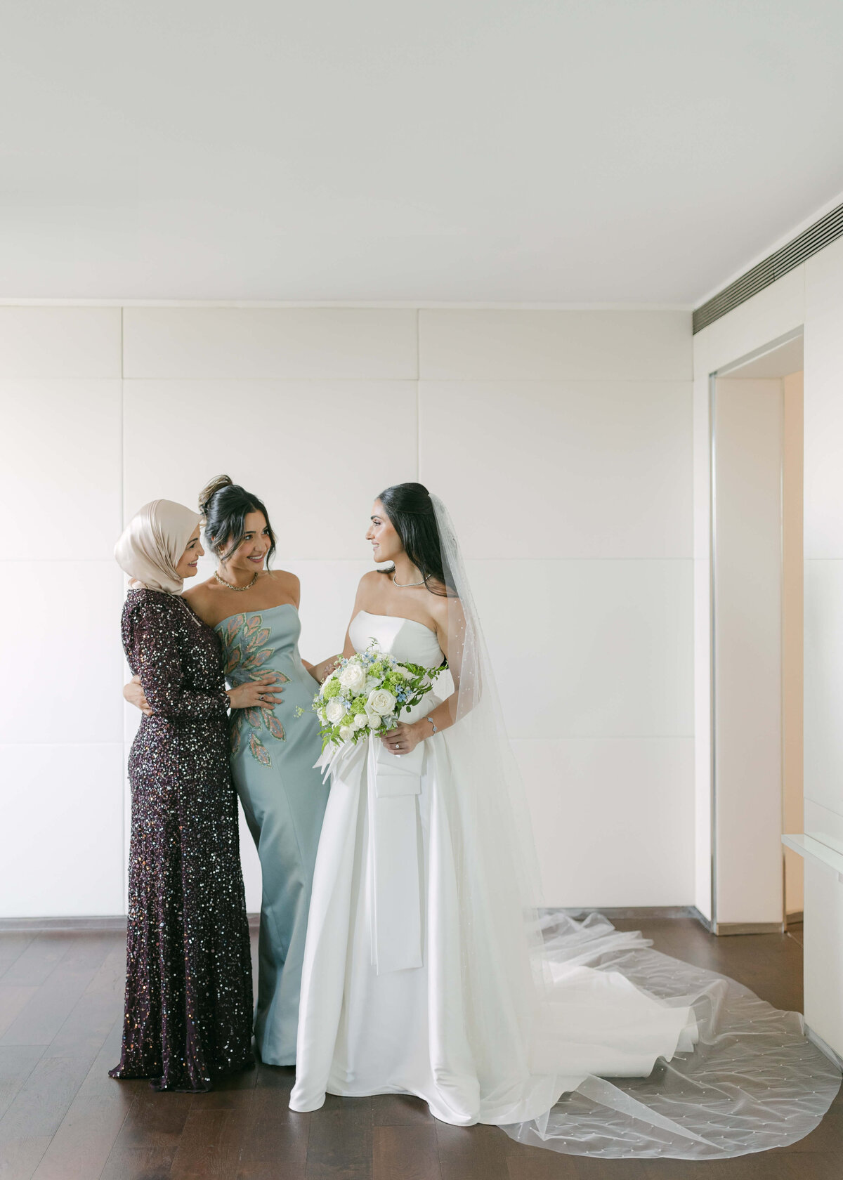 Noor-Tumi-Wedding-Spring-Somerset-House-Chloe-Winstanley-Photography-107