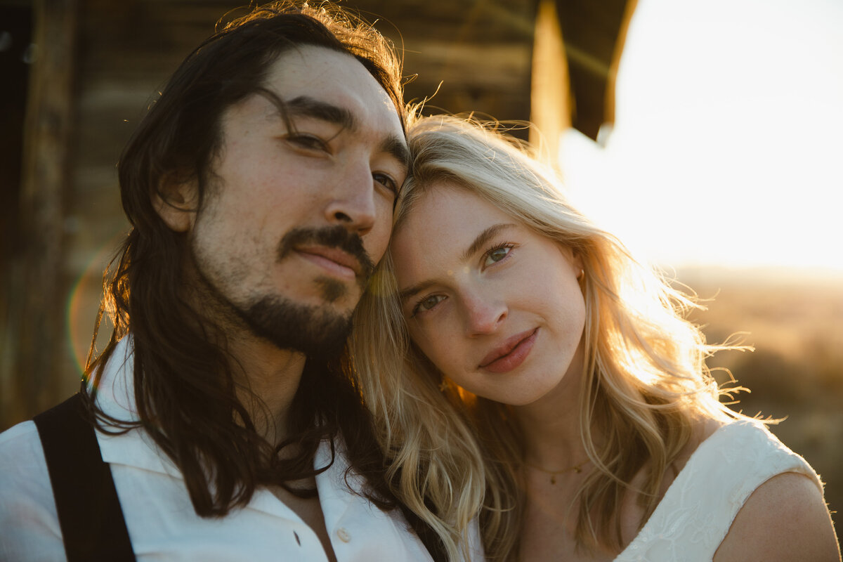 Westeren Elopement in Central Oregon