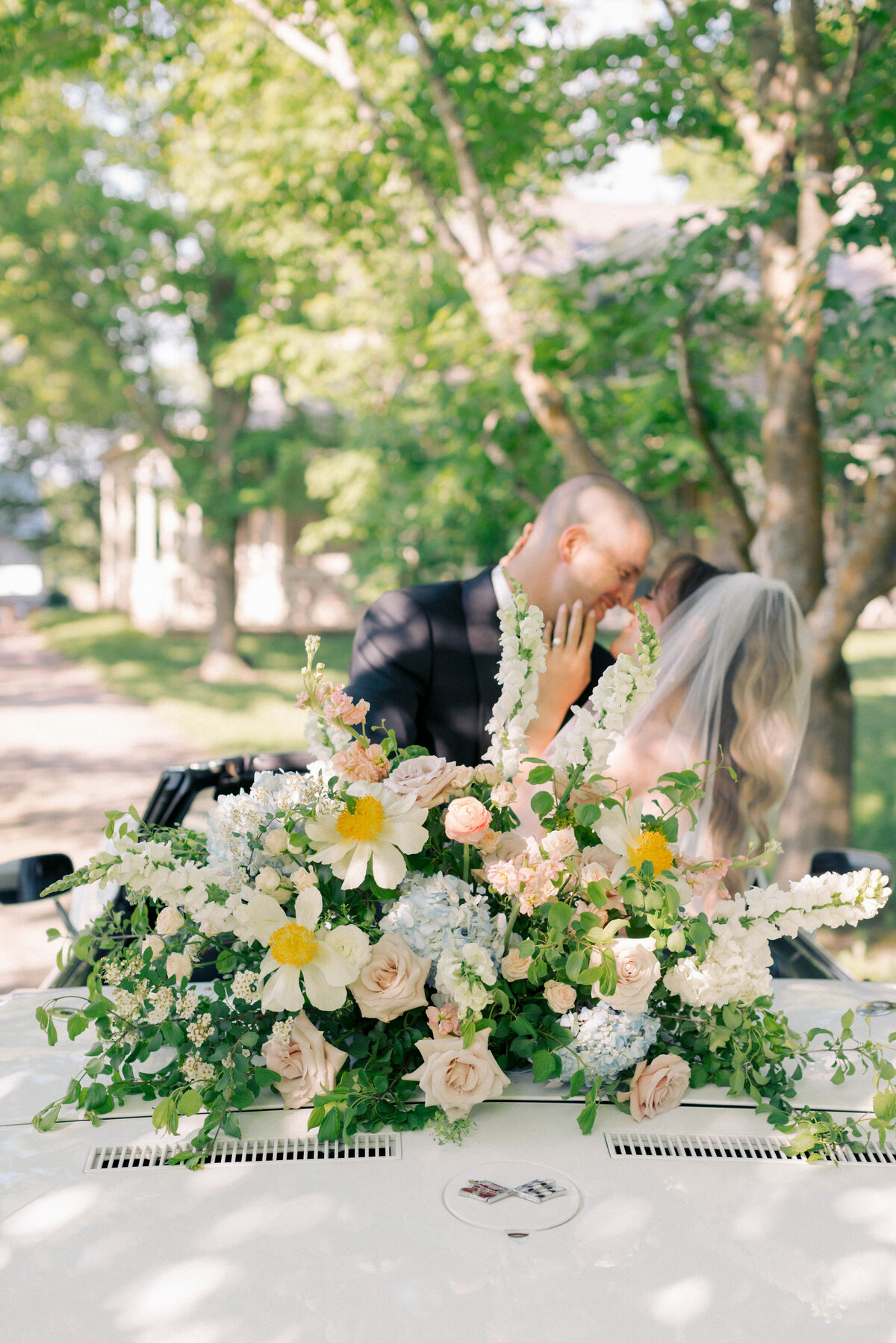 Ottawa-Film-Wedding-Photographer-Stephanie-Mason-And-Co_NaismithEditorial-127