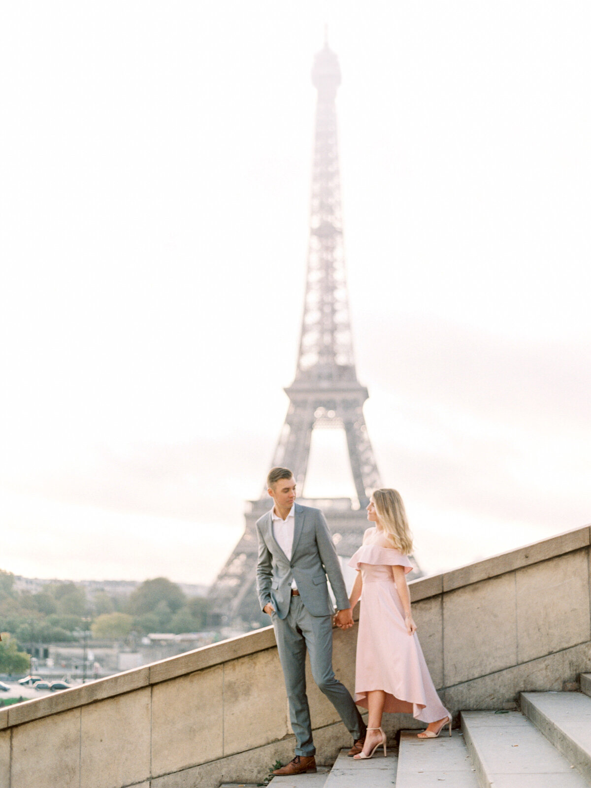 paris-engagement-session-eiffel-tower-engagement-session-paris-wedding-photographer-mackenzie-reiter-photography-1