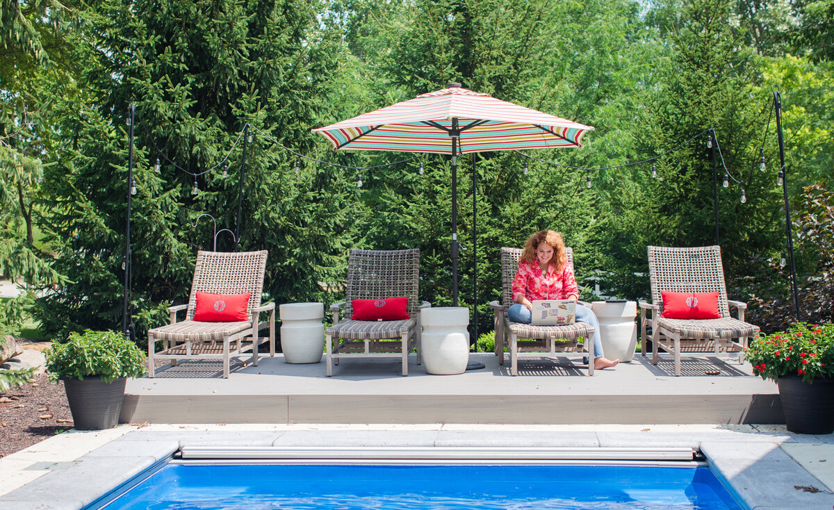 Consultant-work-from-home-Brand-Photos-Angela-Brown-Photography