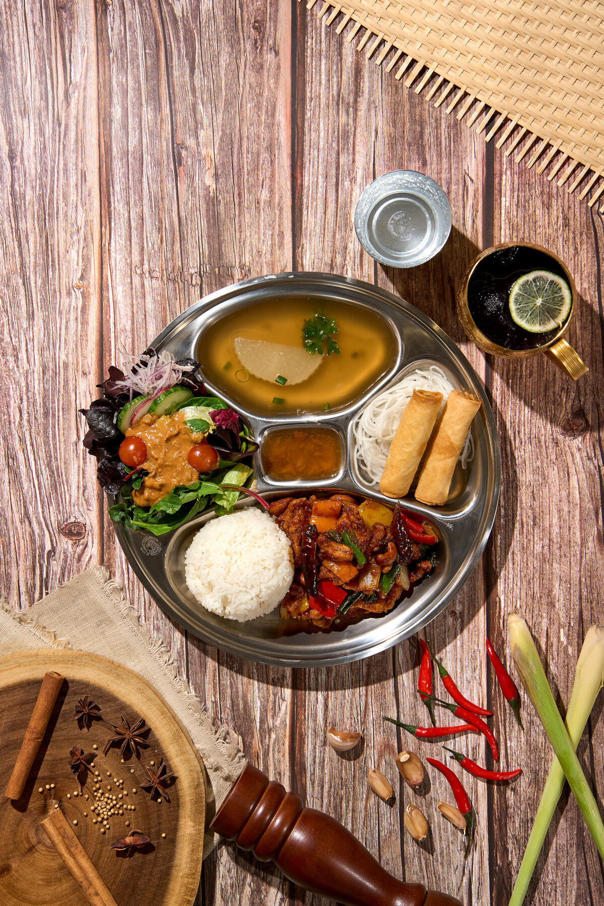 13.Lunch Special