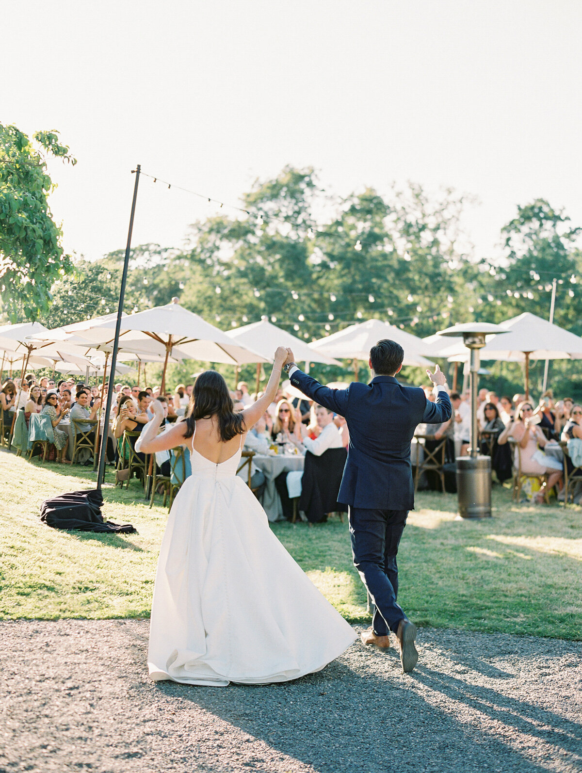 napa-sonoma-bay-area-wedding-photographers-the-tenneys-at-private-estate-wedding-39
