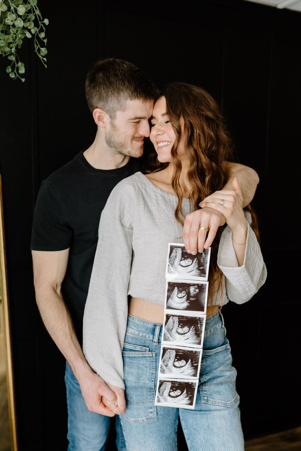 christina_ney_photography_wedding_engagement_lifestyle_photographer_dubuque_iowa_wedding_planning_assistance_adventurous_bold_laidback Family Photography100