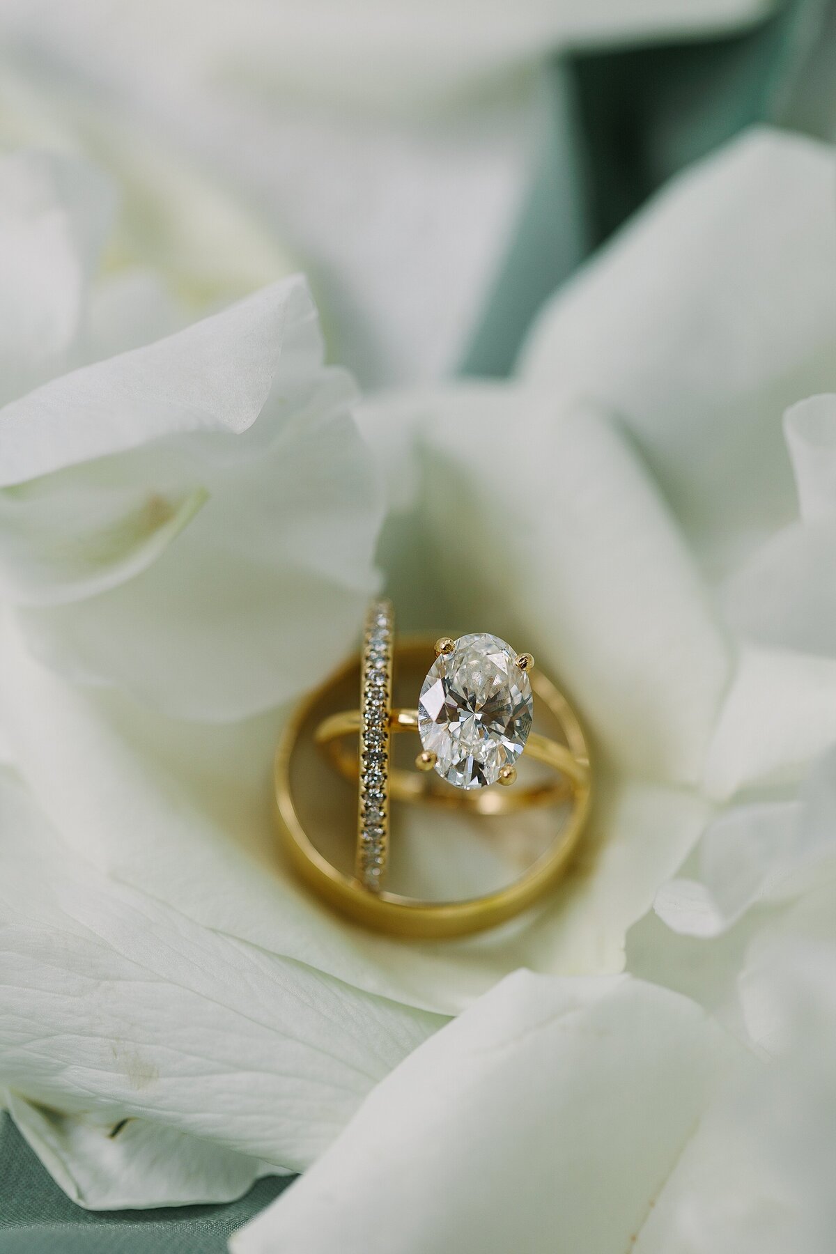 oak-barn-at-loyalty-wedding-rebecca-dotson-photography_0004