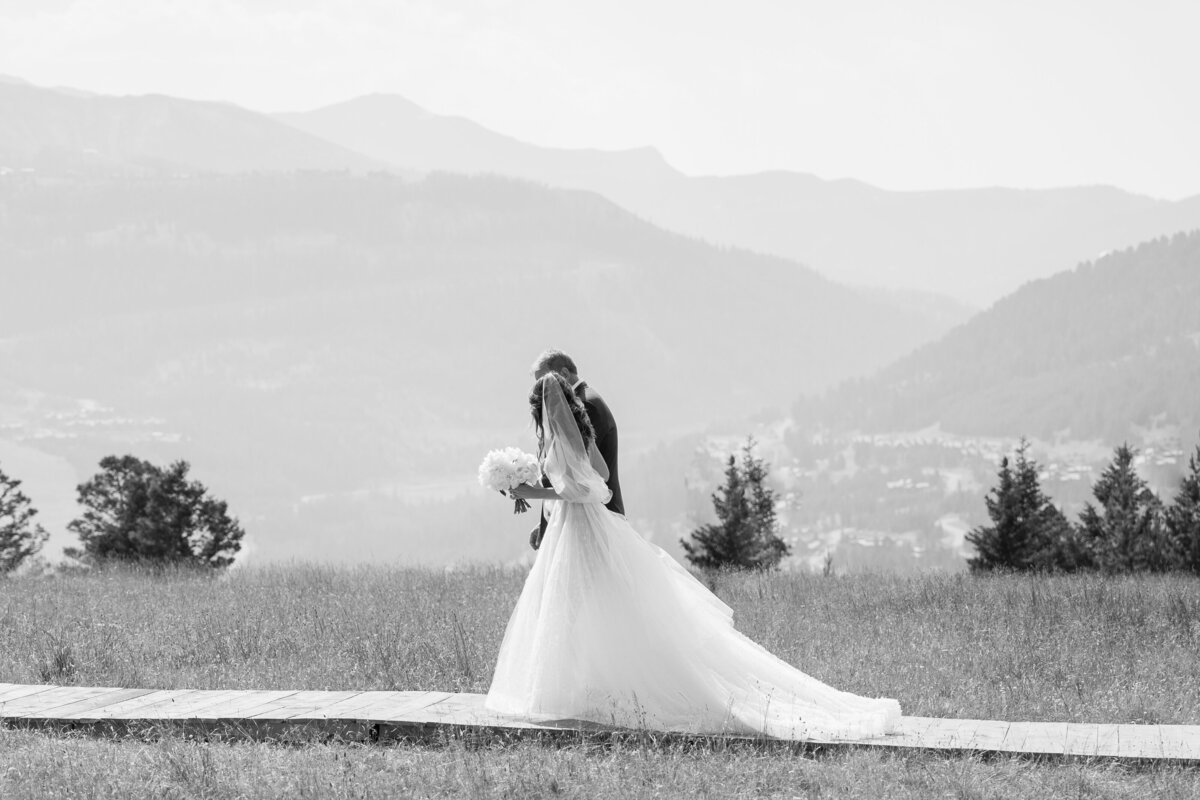 yellowstoneclubwedding.ceremony.elizabethlanier-100