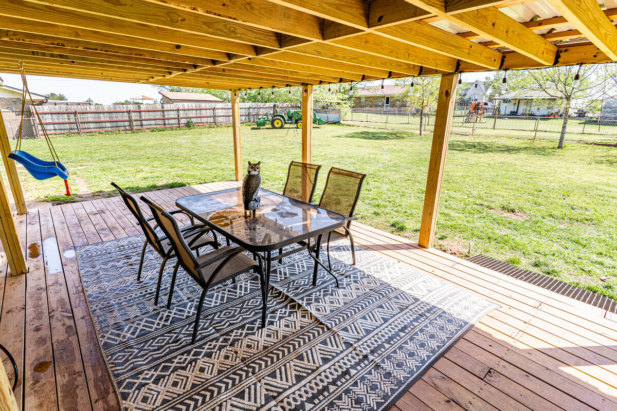outdoor living space in nocona home