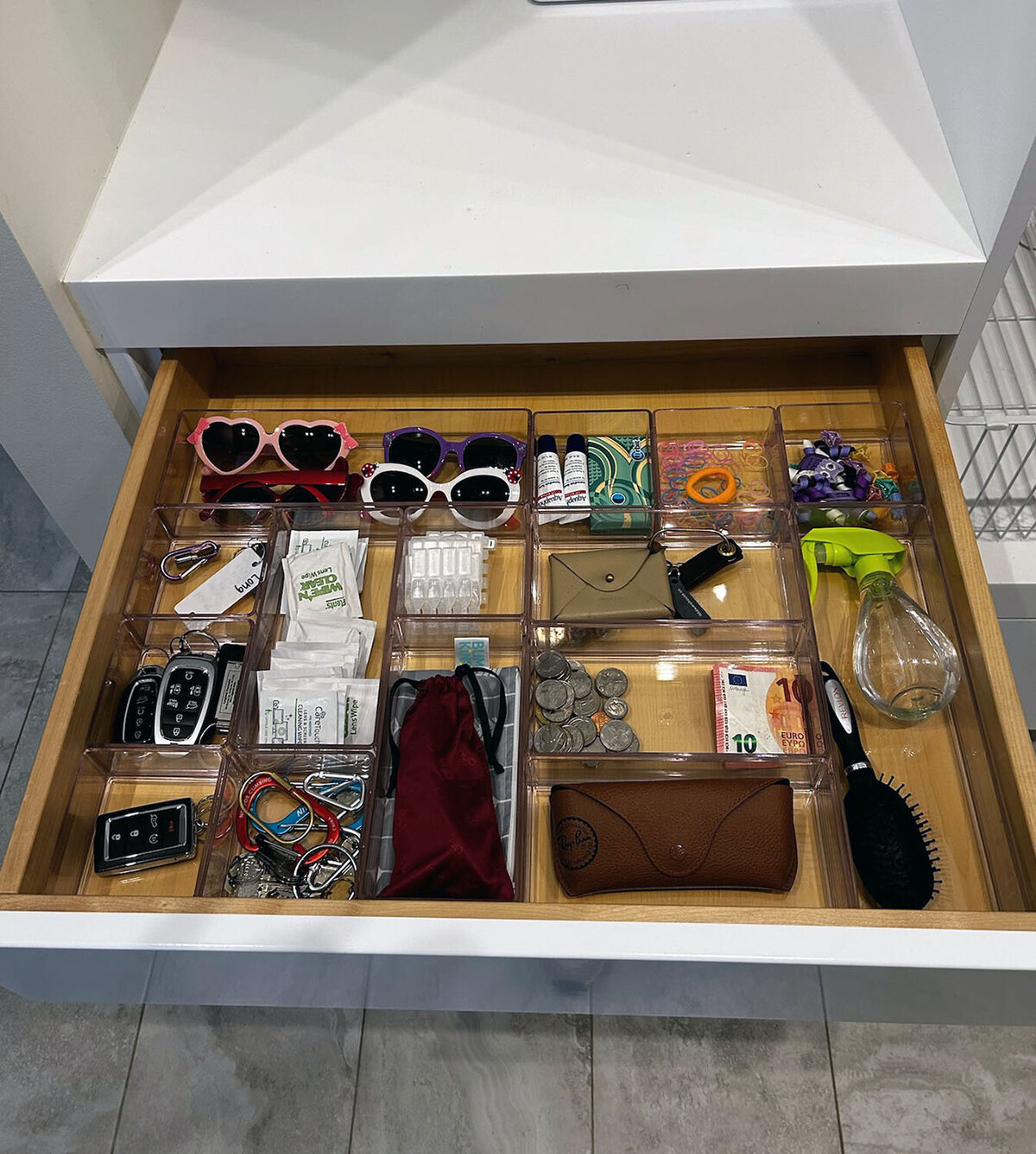 Uncluttered Haven_Mudroom Laundry Organization_3