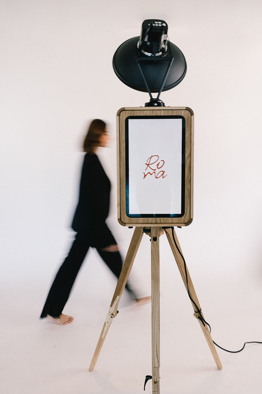 karissaferrerphotography-branding-orangecounty-ROMAphotobooth-180_websize