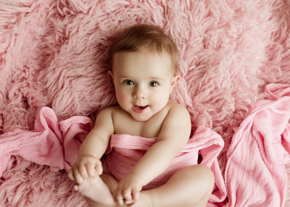 Best Edmonton Baby and Cake Smash Photography_Kelsie Kelly Photographer 2024 (5)