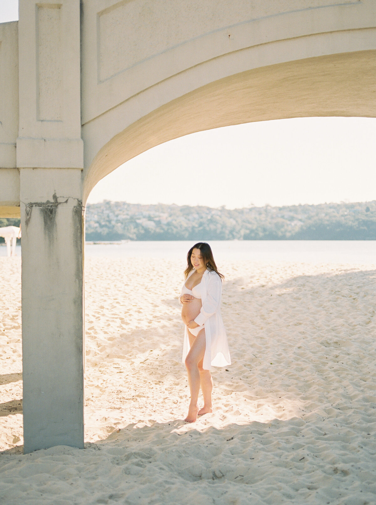 AlikiAnadenaPhotography_Michelle Mak Beach Maternity-124