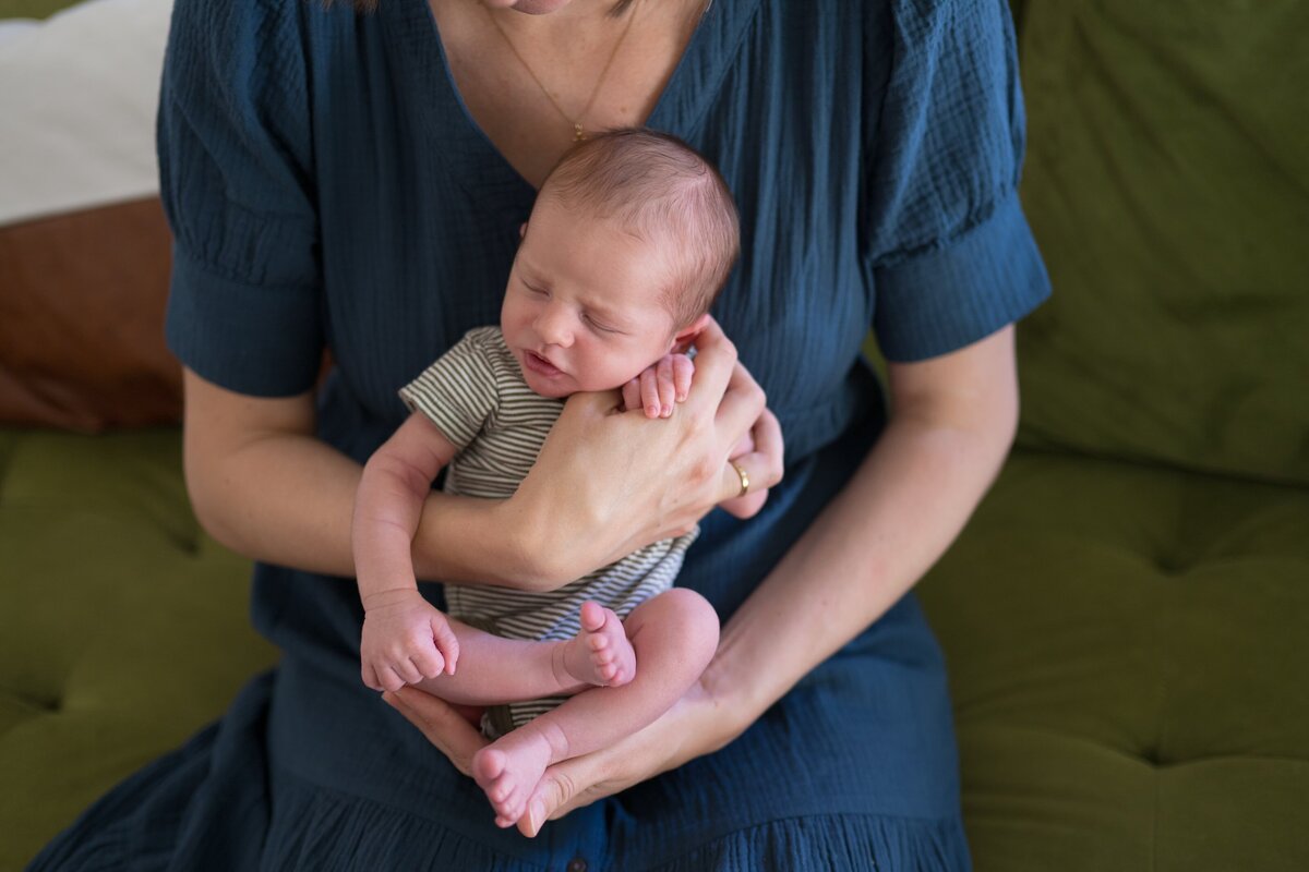 Birmingham-michigan-in-home-Newborn_5286