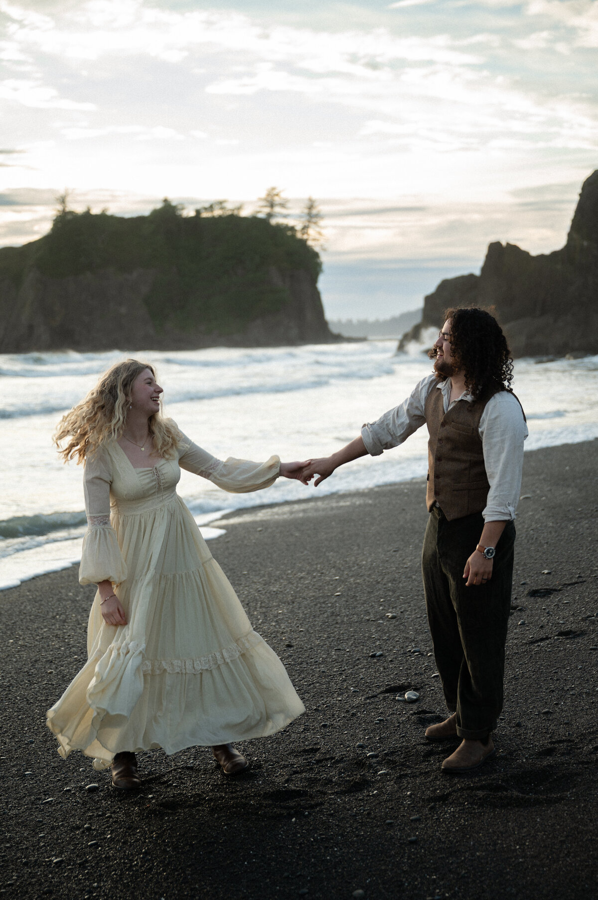 destination wedding photographer, olympic national park elopement, olympic national park photographer, washington wedding photographer, washington elopement photographer, elopement photographer, mount rainier elopement, mount rainier elopement photographer, national park elopement, national park photographer, national park wedding photographer, glacier national park elopement, glacier national park elopement photographer, storytelling elopement photographer, montana wedding photographer, montana elopement photographer