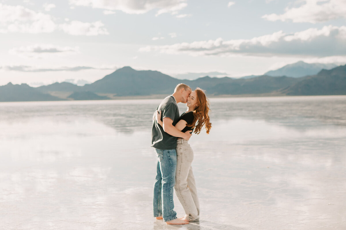 Albany-Oregon-Couples-Photographer-1