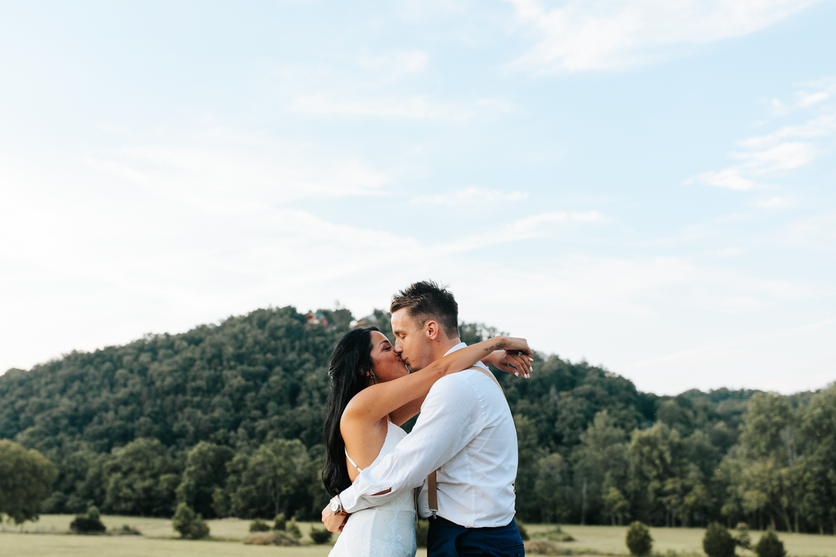 The Barn at Chestnut Springs Wedding | Carly Crawford Photography | Knoxville Wedding, Couple, and Portrait Photographer-313097