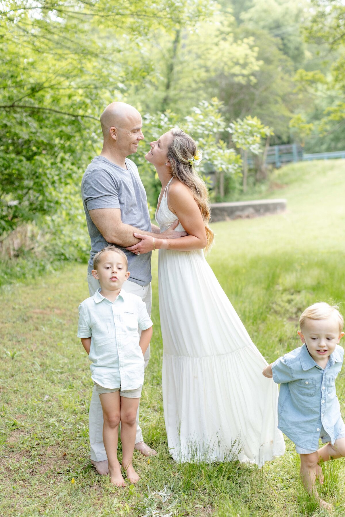 Greenville-SC-Family-Spring-Mini-Session-Magnolia-and-Grace-Photography-Co-MeganP126