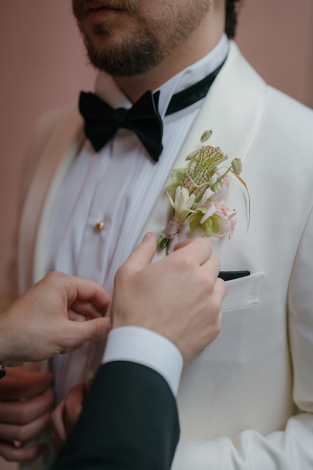 Faye-Fern-Creative-Sands-Hotel-Wedding-KristaKPhotos-GettingReady-05