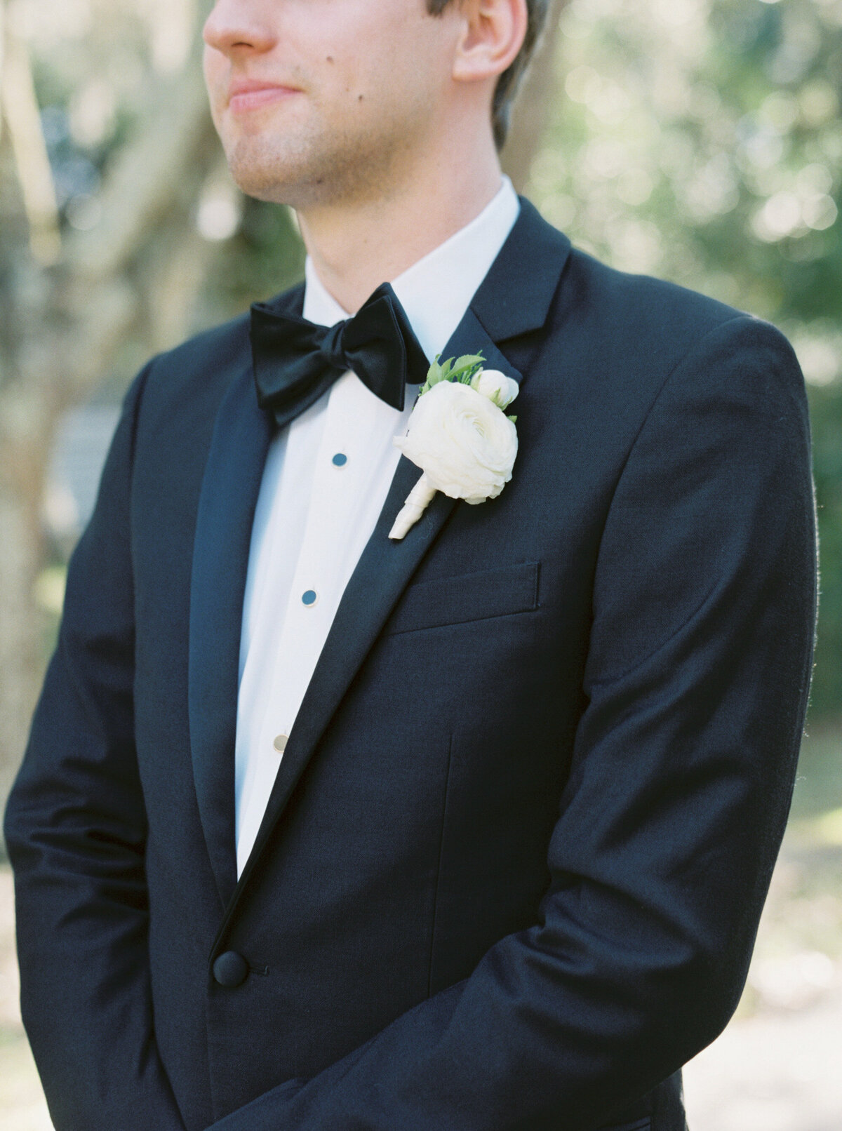 Emily March Photography Wilmington, North Carolina and Destination Wedding Engagement Photographer Heirloom Photography for Memorable Gatherings Light Airy Sentimental Imagery Images Weddings CannonWedding_0234