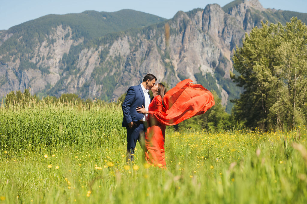 Krishna and Vaibhav Engagement Session at Three Forks Dog Park (3)