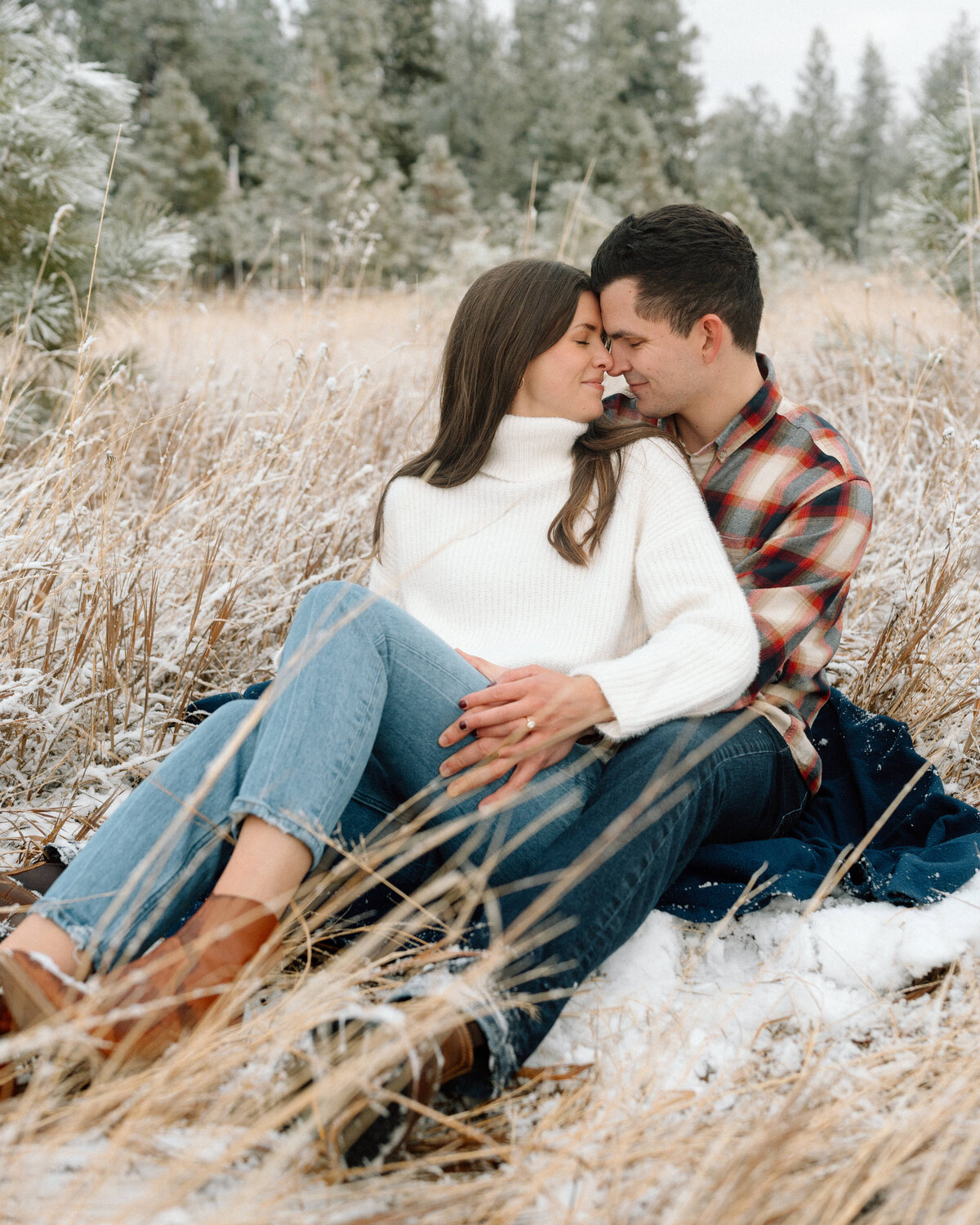 eastern_washington_winter_engagement_session_04
