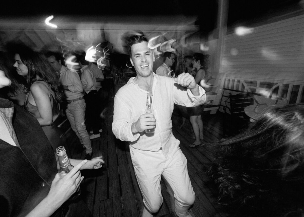 alessandra-shane-harbour-island-wedding-hollyclarkphotography-h-1208