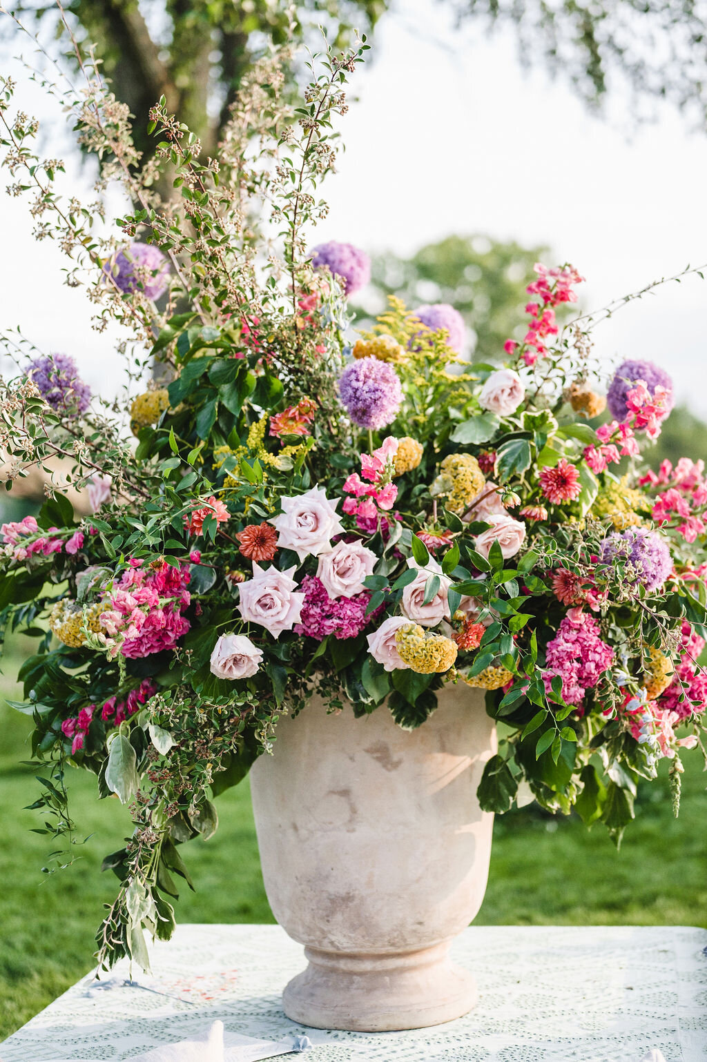 Etre Farms Colorful Summer Wedding in SoutWest Michigan_9