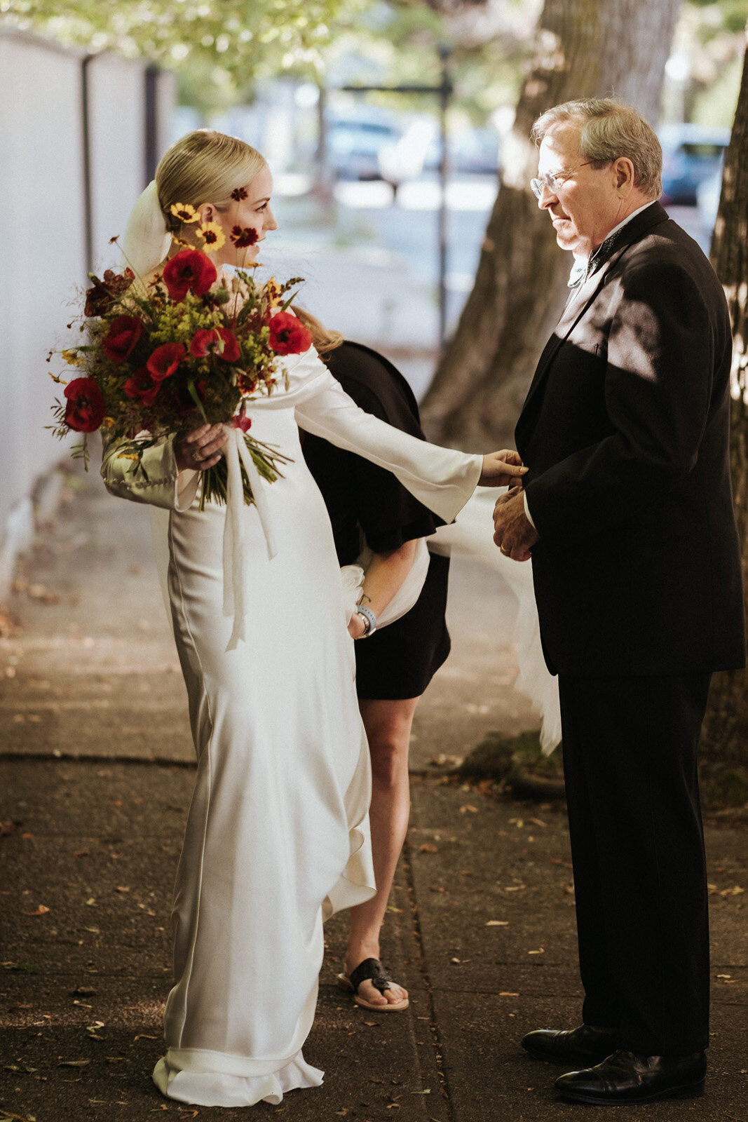 Kate-Murtaugh-Events-father-daughter-wedding-moment