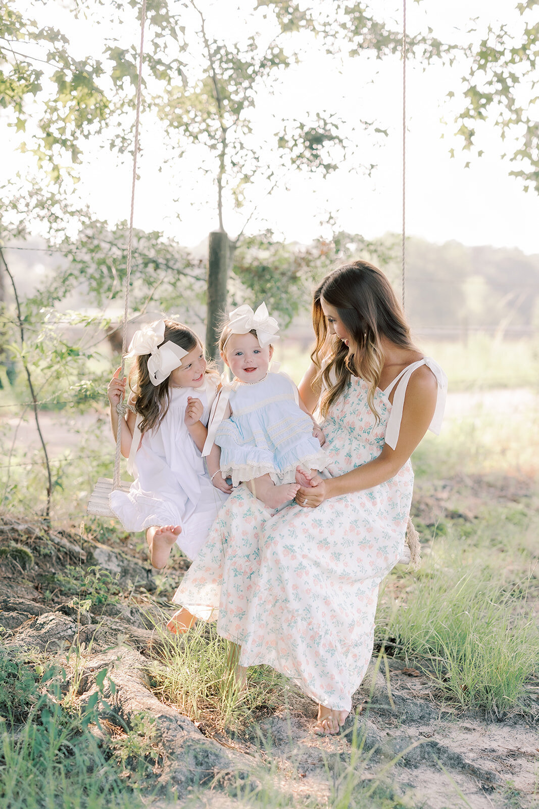 shea-gibson-mississippi-marriage-motherhood-photographer-brown-family-summer-session-4