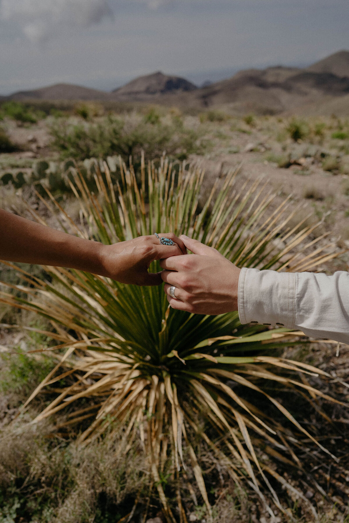 Josh+ElianaPortraits-66