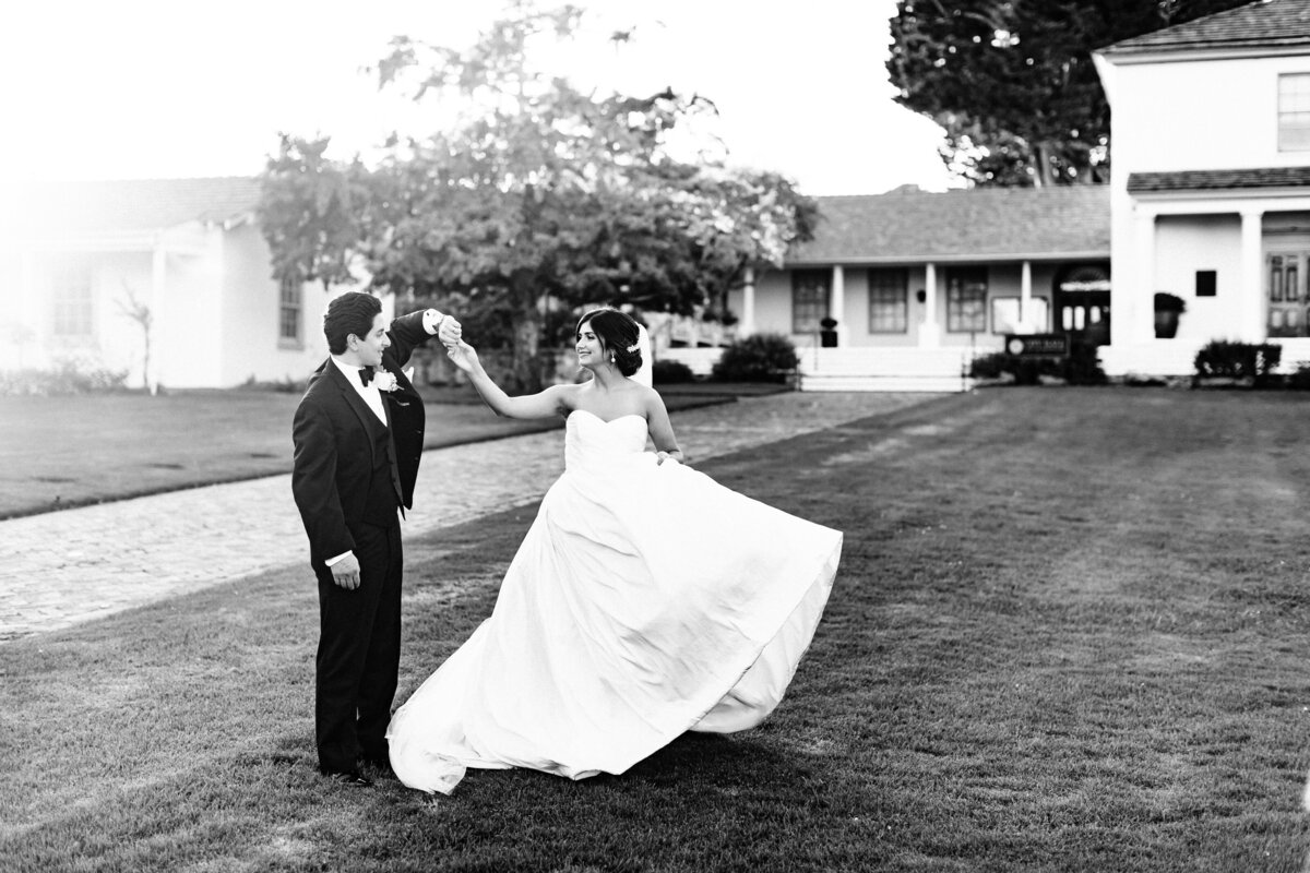 ©2018-agsphotoart-CooperMoleraBarn-Nikki&Marco-1001