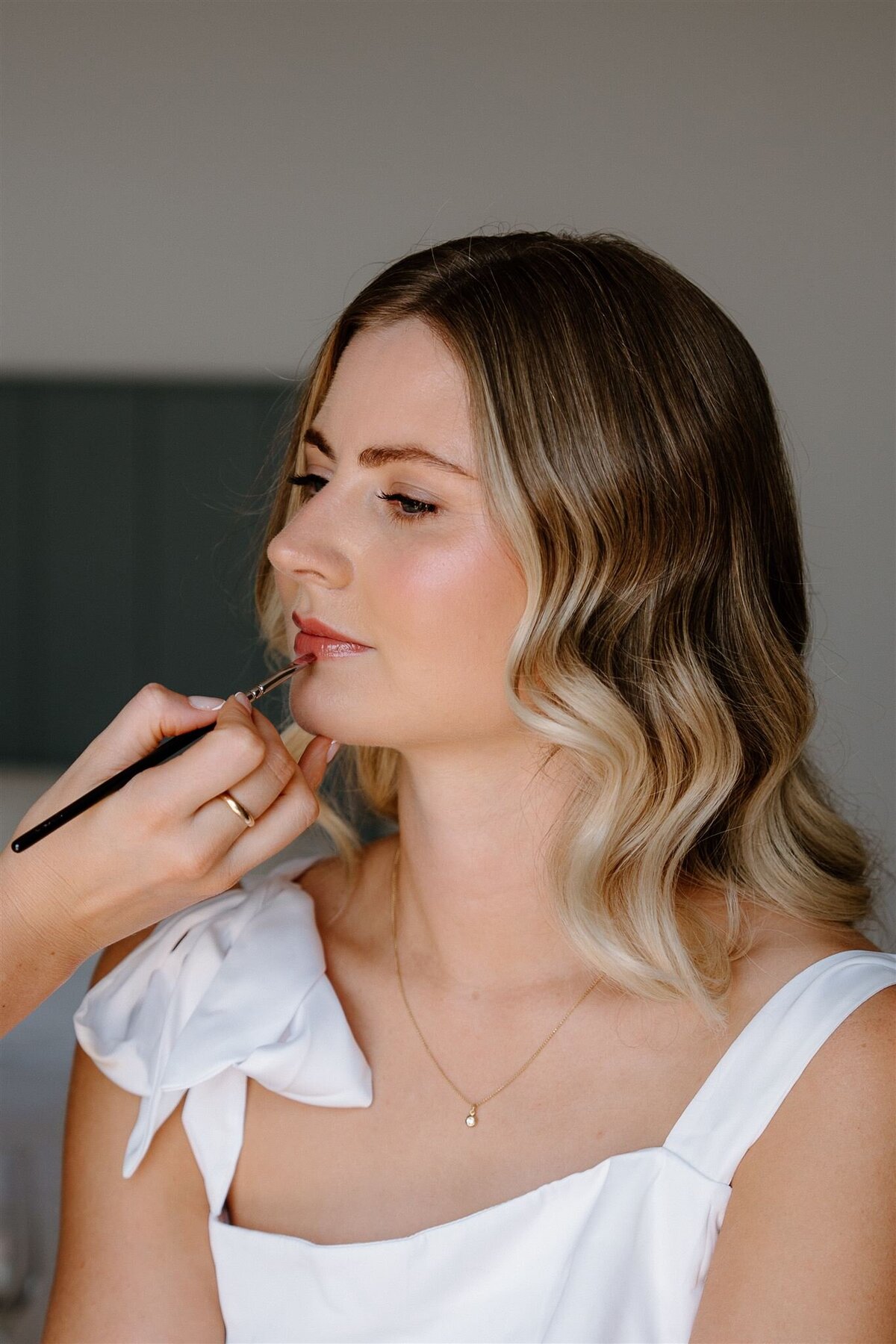 italyweddinginumbriabridewithnaturalmakeup2