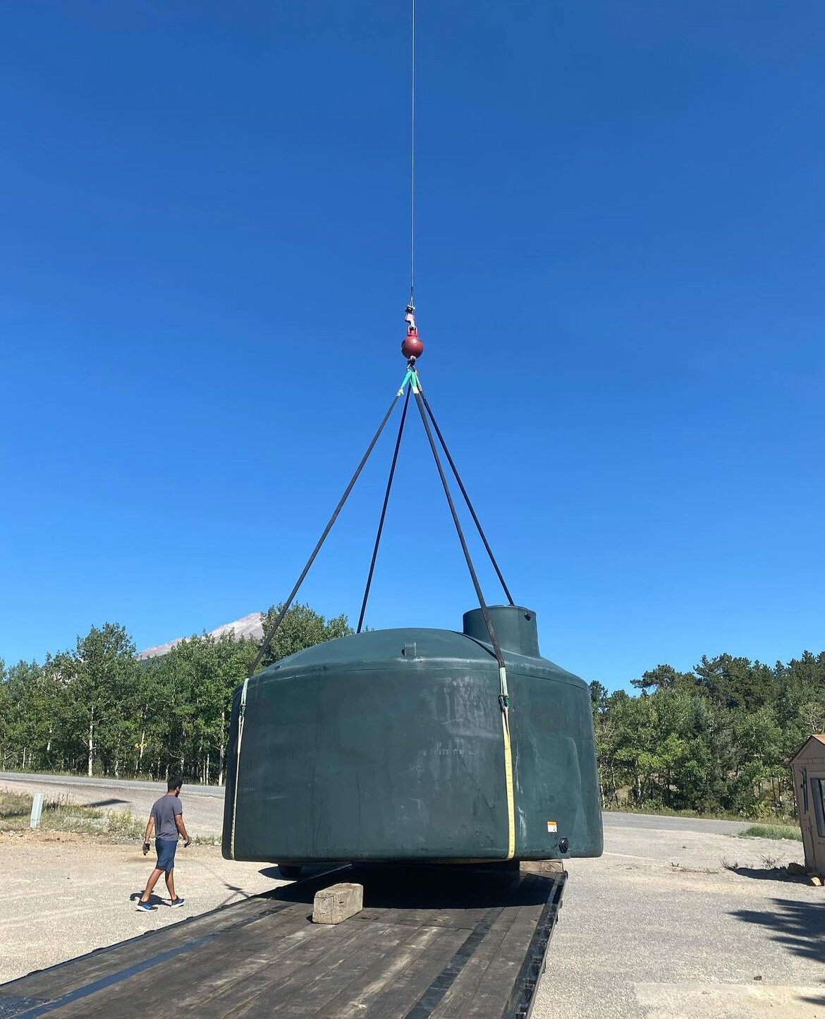 Heavy-duty crane lifting operations by Mountainside Crane Service