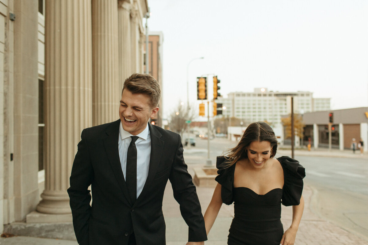 Downtown Sioux Falls Engagement Session, Classic & Timeless Photographer, RCC Photography-4