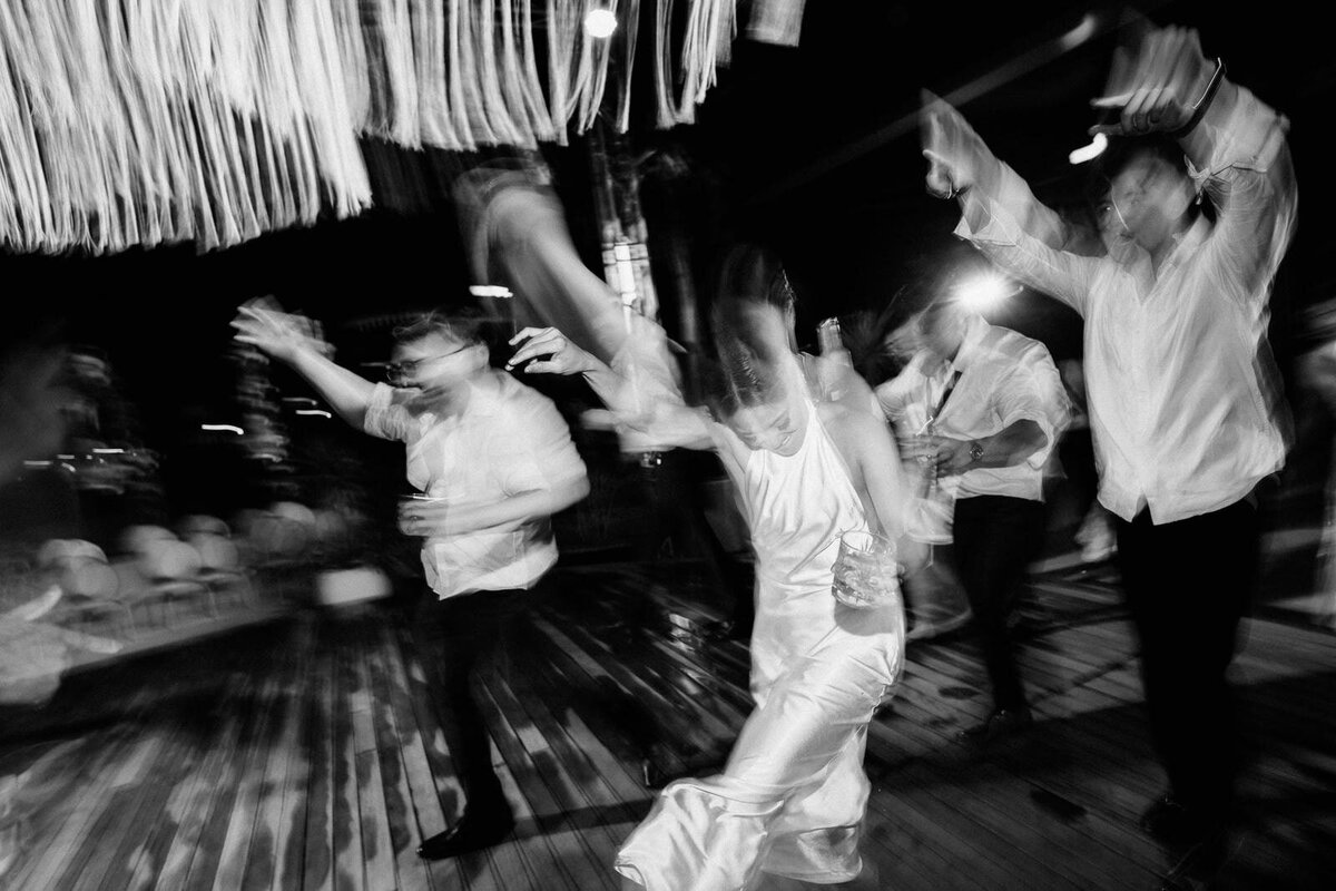 W7-Wedding-Photos-Emily-and-Michael-2024-05-26-2500px-1491