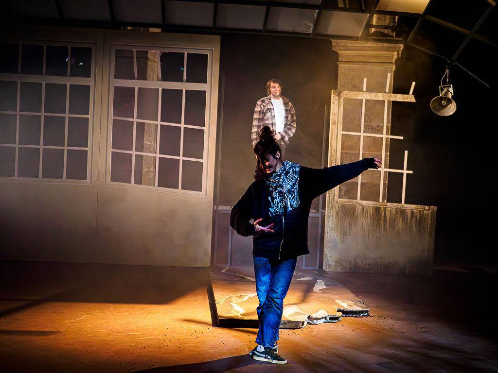 L'ECLIPSE Générale mise en scène Leslie Bernard, Matthias Jacquin ©Marie Charbonnier-059