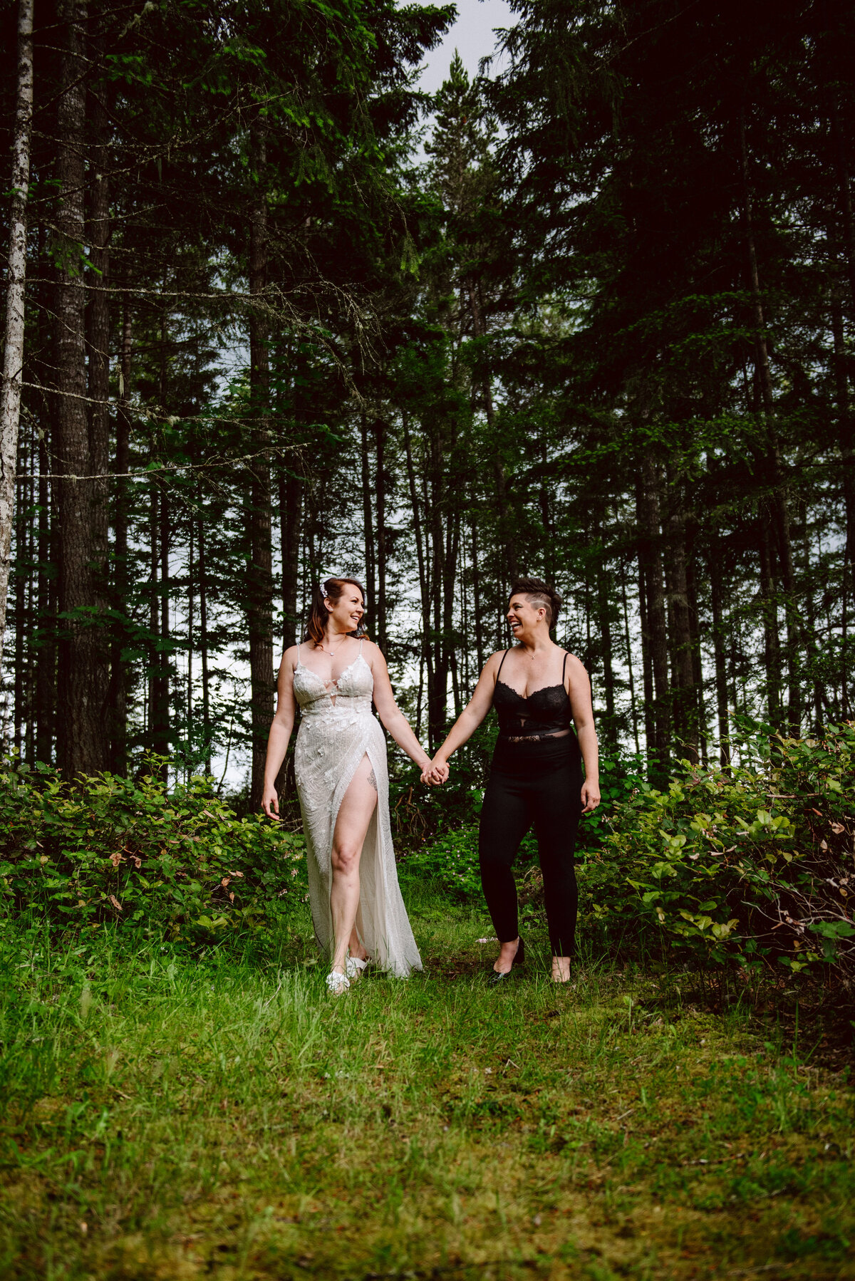 Venture-Ever-After-Olympic-Peninsula-Forest-Elopement