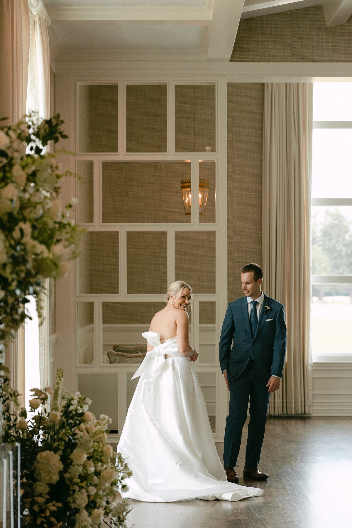 sloan-daniel-wichita-country-club-wedding-kayxbee-145