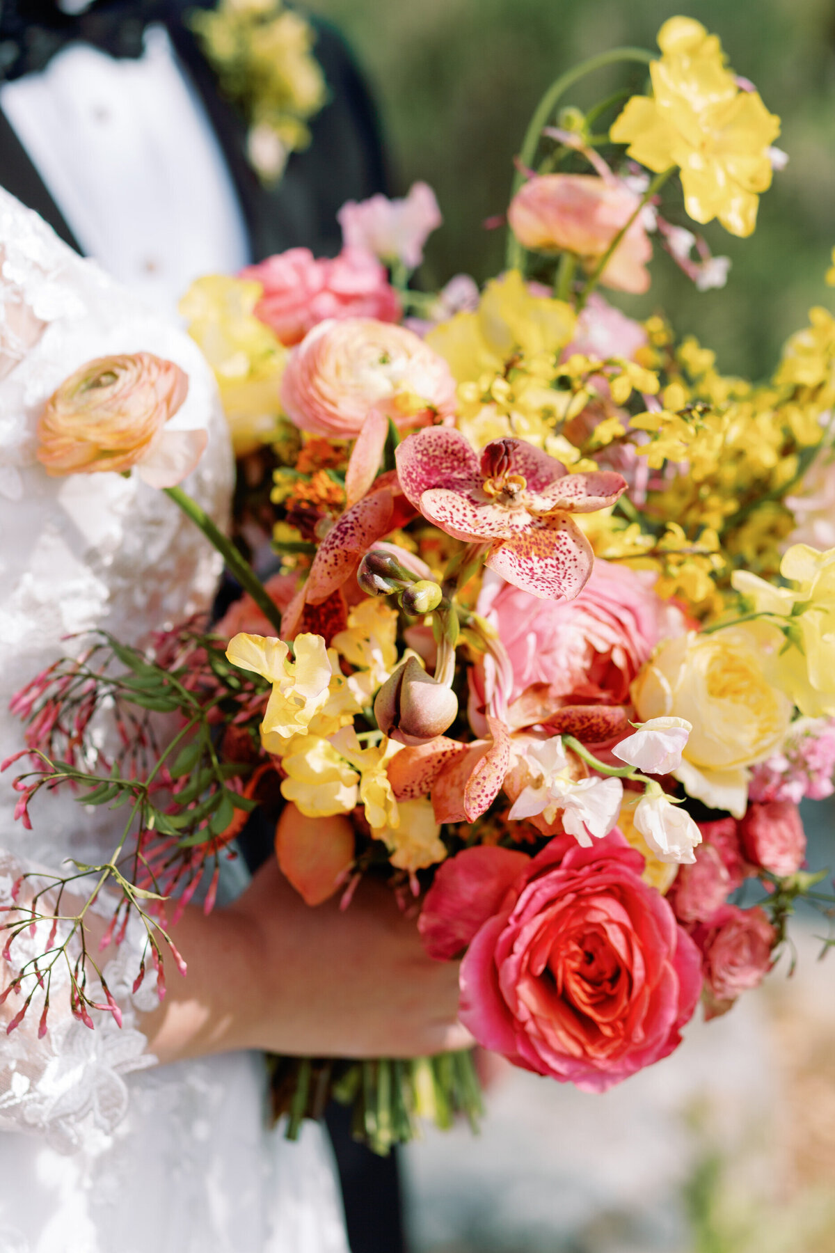 07a-colorful-ranch-wedding-max-owens-design