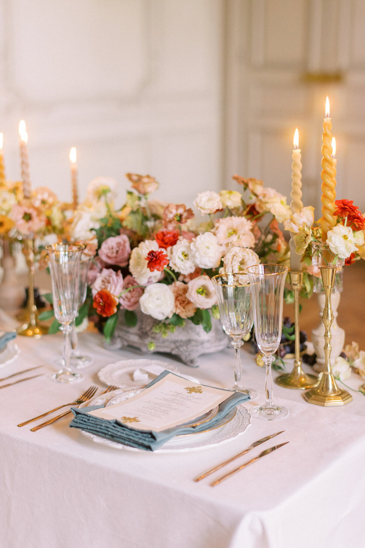 Maïlys Fortune Photography Husband Wife Wedding Weddings Photography France Switzerland Italy Timeless Dreamy Imagery Bilingual French English Destination Weddings Destination Wedding Provence French Riviera Paris Lake Como Tuscany123