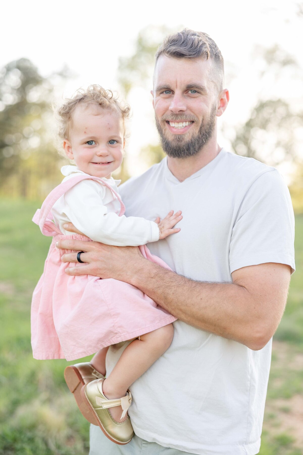Raliegh-NC-spring-Mini-Session-Magnolia-and-Grace-Photography-Co-HeatherS# (1)-8
