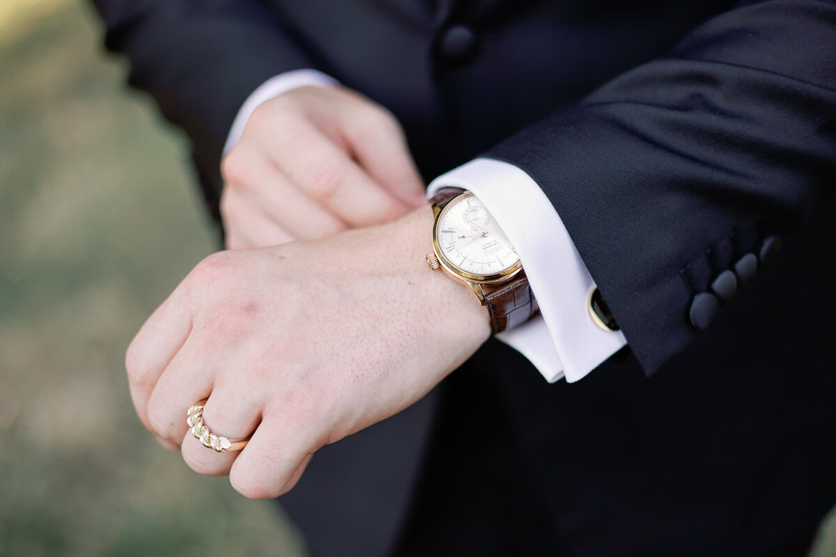 Bride + Groom Portraits-13