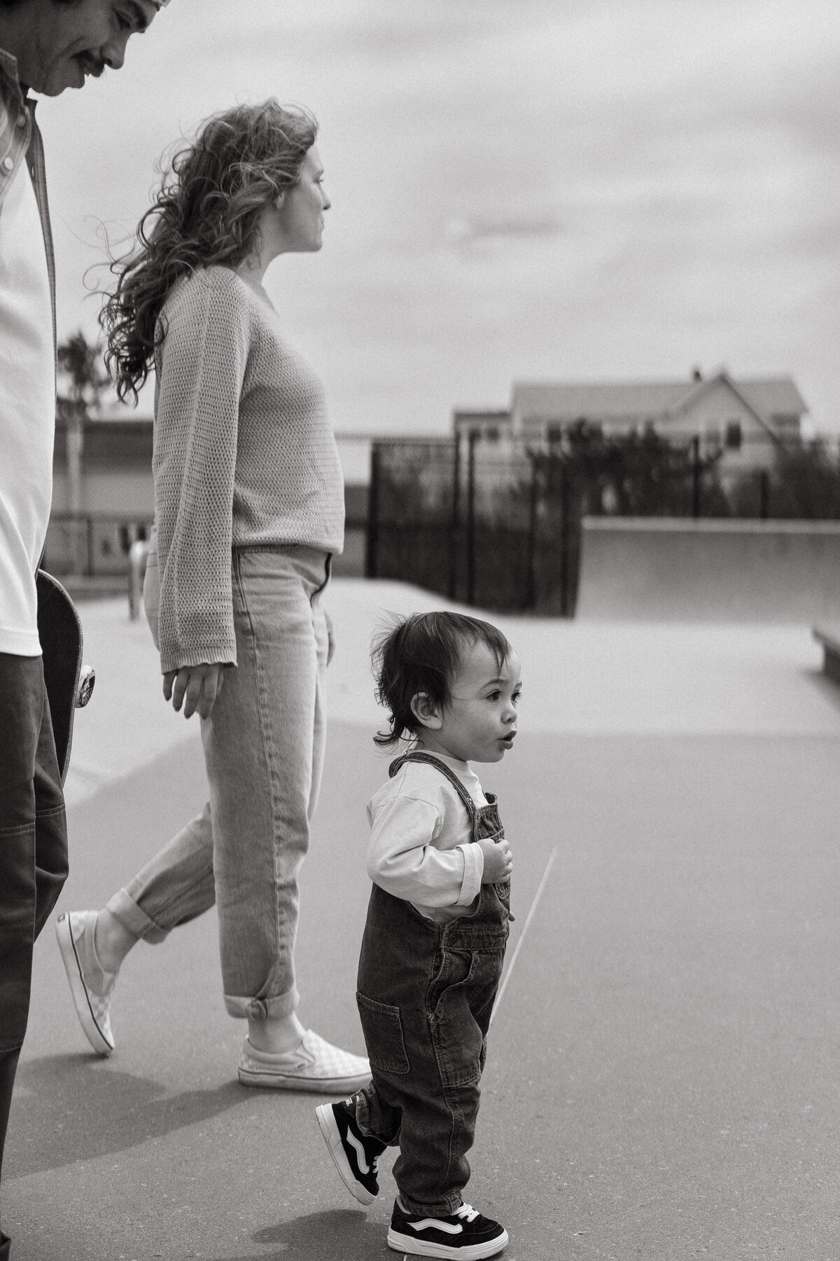 Family walking around in a skate park