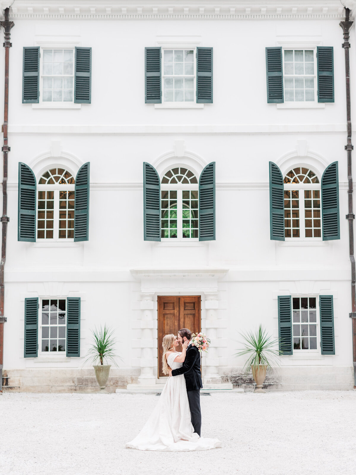 brittany-graf-photography-the-mount-lenox-ma-wedding-styled-session-sneak-peek-16