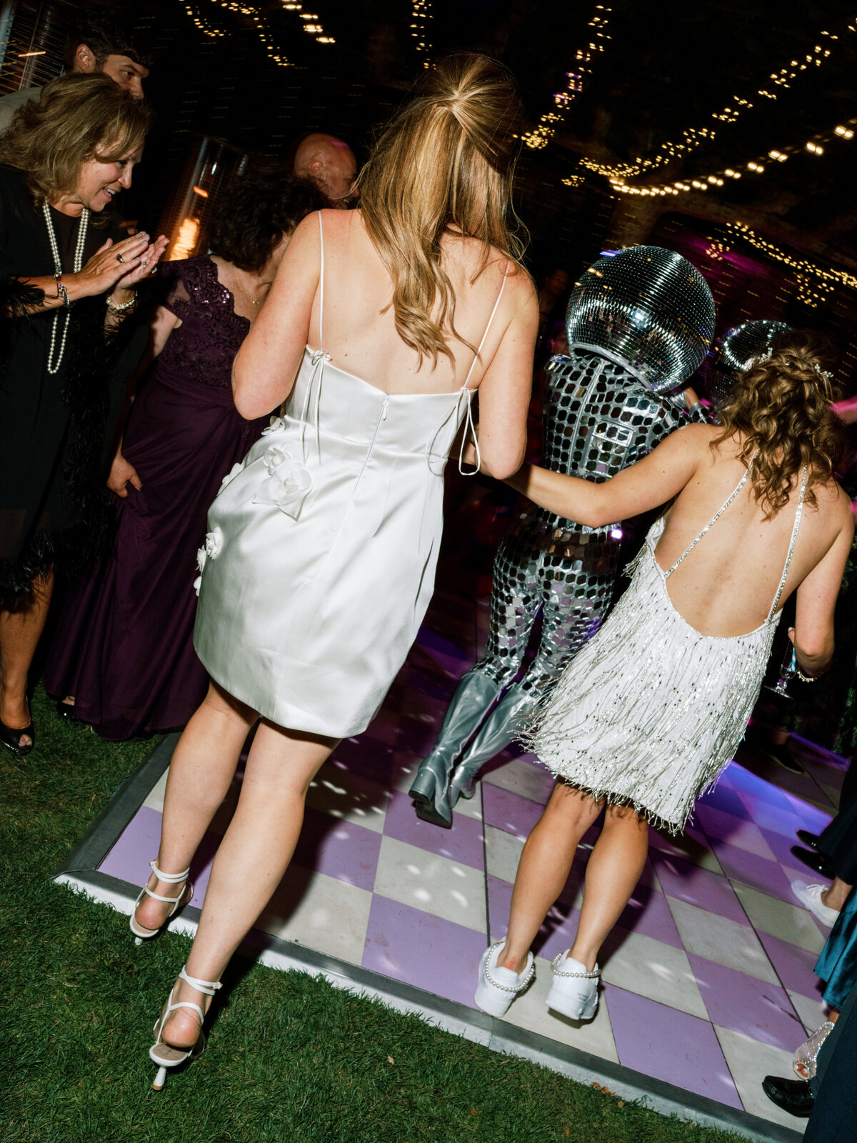 Sarah + Ainsley Filoli California Wedding Sneak Peeks Cassie Valente Photography 0084