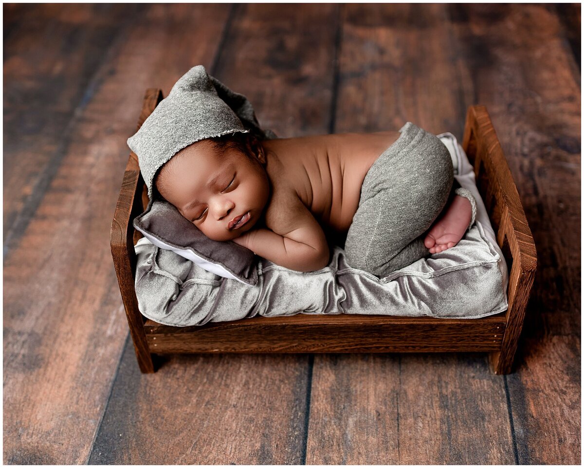 newborn bed prop with silver gray mattress