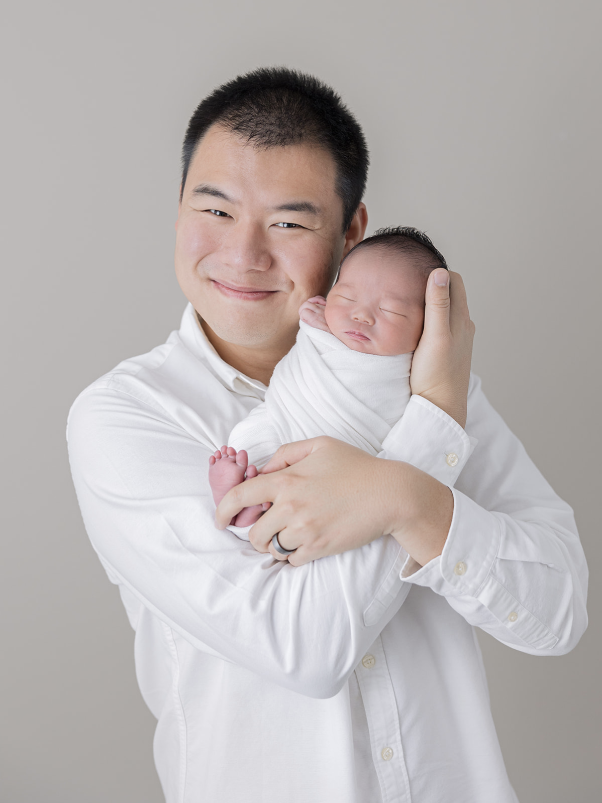 asian-dad-with-newborn-baby-1